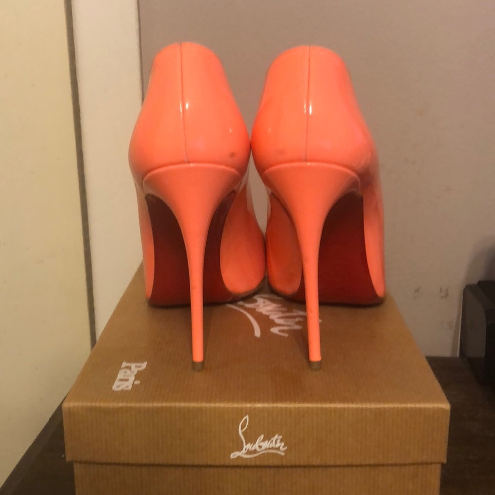 LOUBOUTIN Heels - Picture 2 of 2